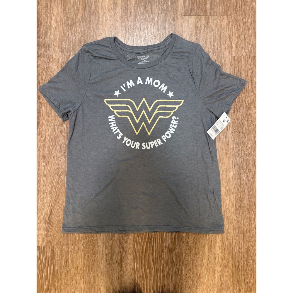 Wonder Woman Womens Mom Super Power Graphic T-Shirt Gray Gold Medium NWT